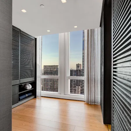 Equinox Hotel New York-3